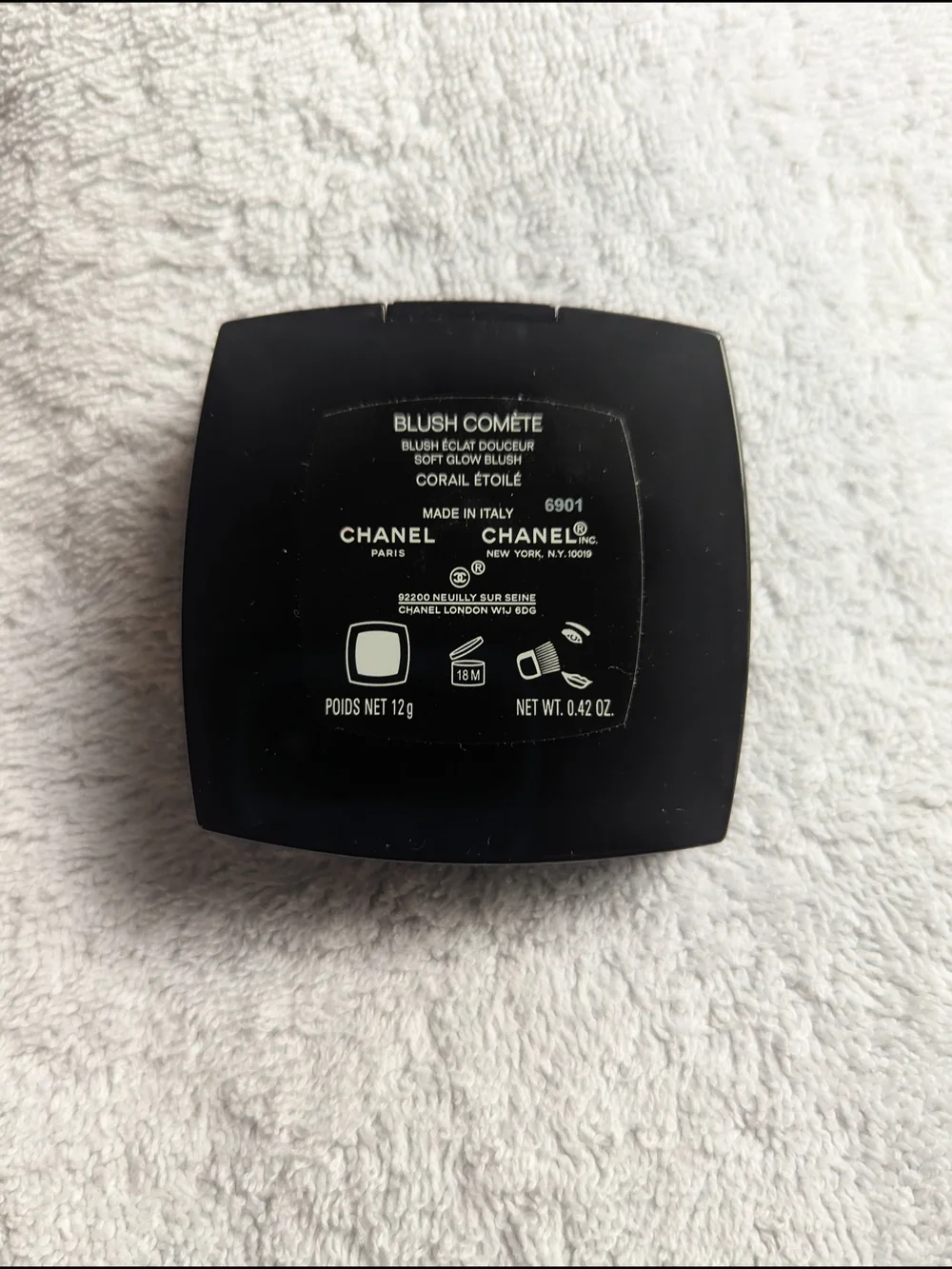 CHANEL Blush Comete Coral Star Soft Glow Blush - Coral